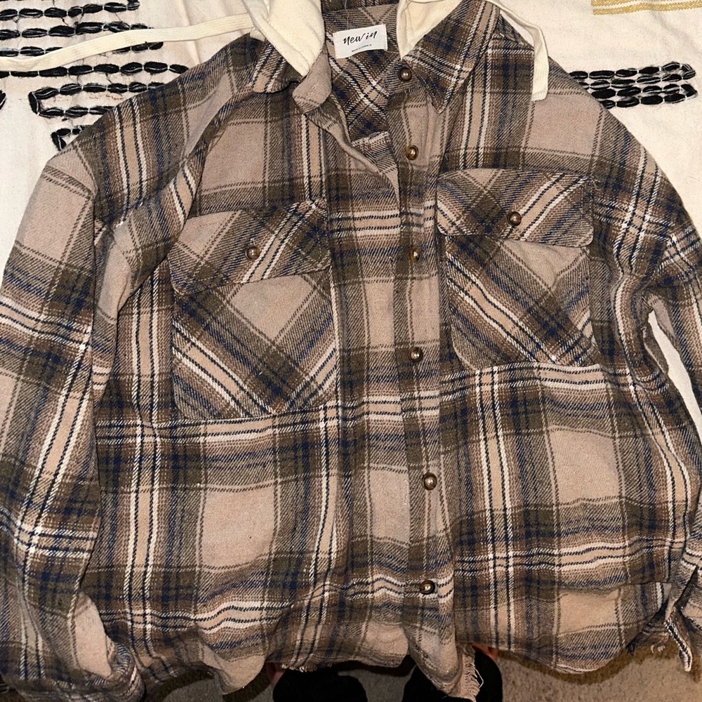 Woman’s hooded flannel